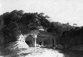 19──ダニエルらによるエレファンタ島の石窟入口