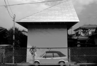 4──アトリエ・ワン《ガエ・ハウス》（2003）、東京 提供＝アトリエ・ワン