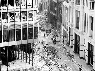 11──1992年4月にロンドンを襲った爆発事件　 Terminal Architecture, 1998